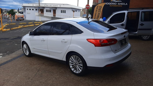 Focus Sedan 2.0 16v 4p Titanium Flex Automático