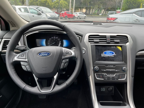 Imagen 14 de 15 de Ford Fusion 2020 2.0 Se Lux Híbrido Cvt