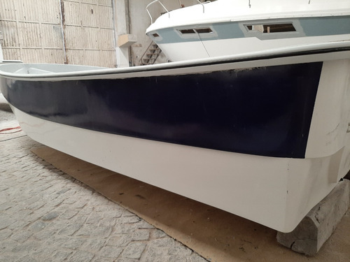 Tracker 530 Lancha Pescador 530 Borda Volcada