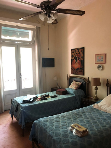 Casa De Uso Profesional En Vicente Lopez