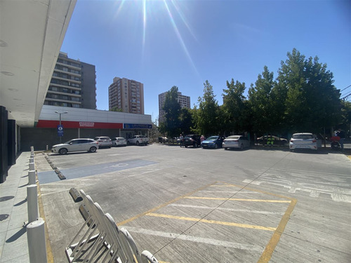 Local Comercial En Arriendo En San Miguel 114 M2