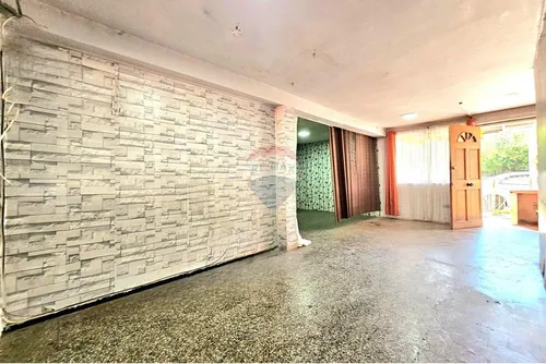 Departamento Ideal Para Remodelar Con Patio