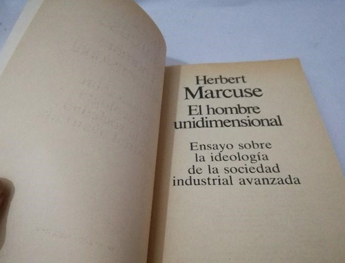 El Hombre Unidimensional - Herbert Marcuse ( Filosofía )