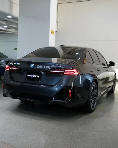 BMW i5 Xdrive 40 M