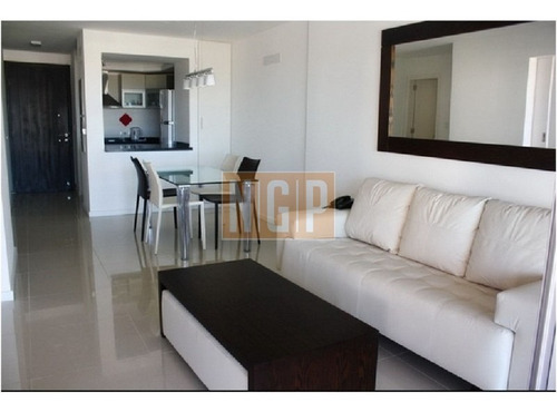 Cerquita Del Mar Torre Con Servicios-ref:7954