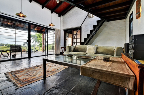 Venta De Chacra (quinta) De 3 Dormitorios En Punta Ballena, Punta Del Este.- Ref: 5123
