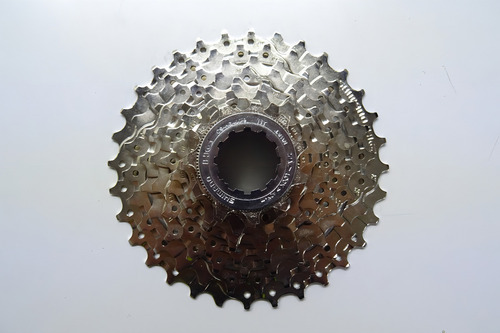 Cassete Shimano Alivio de 9 etapas CS-hg400-9 11-32t cor dourada