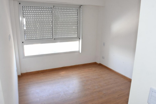 Imagen 11 de 14 de Moderno Semipiso 2 Ambientes A Estrenar En Caseros Centro