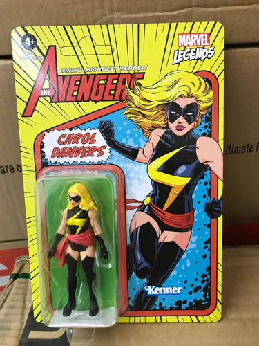 Carol Danvers Marvel Legends Retro Collection Hasbro