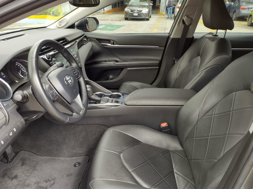 Imagen 14 de 15 de Toyota Camry Hv 2019