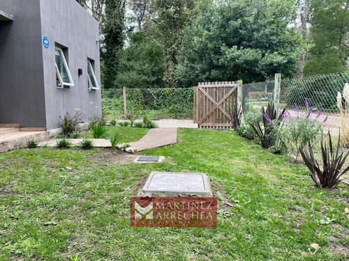 Imagen 15 de 30 de Bosque Peralta Ramos Casa 3 Ambientes Con Parque