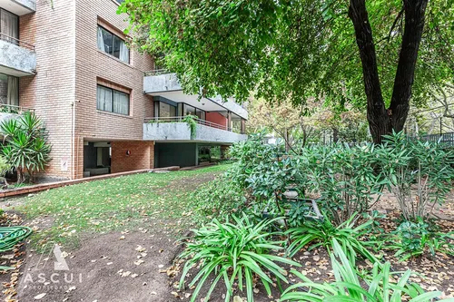 Amplio Departamento En Venta De 3 Dorm. En Providencia