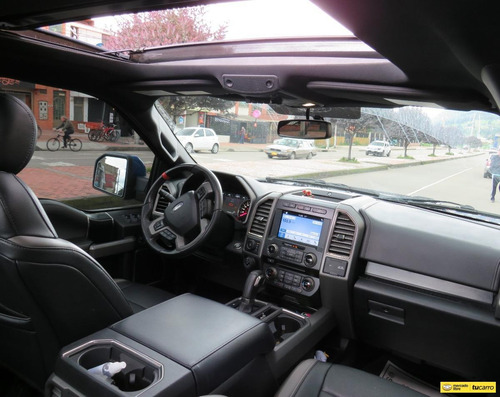 Imagen 7 de 8 de Ford F-150 3.5 Svt Raptor Supercrew