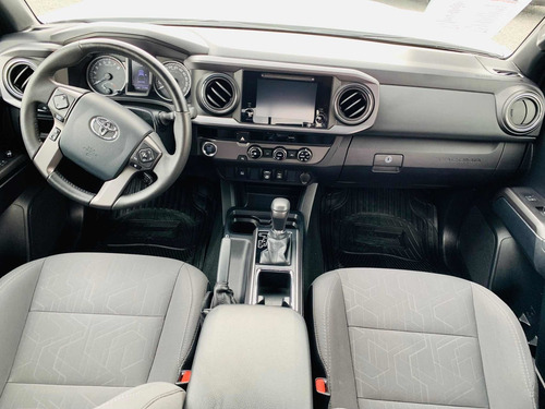 Imagen 10 de 15 de Toyota Tacoma 2018 3.5 Trd Sport At