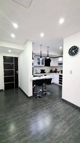 Imagen 4 de 12 de Apartamento En Venta Trigaleña Alta / Yunangel Gonzalez