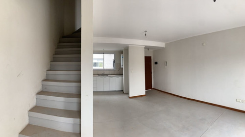 Imagen 5 de 15 de Venta De Duplex A Estrenar, 3 Ambientes