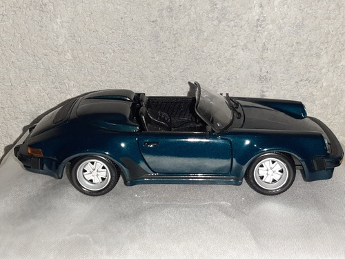 Carro Porsche 911 Speedster 1989 Escala 1:24 Marca Maisto