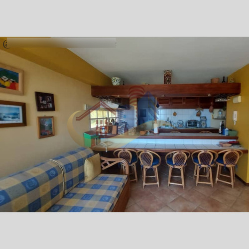 Imagen 5 de 14 de Venta De Apartamento En Caraballeda Ref 607