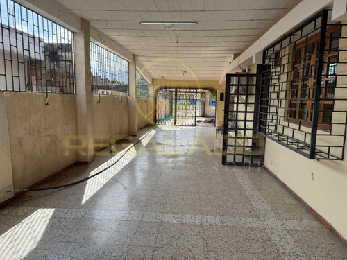 Cv-1565 Zona Norte Casa Comercial Avenida 12 Urbanización Canta Claro