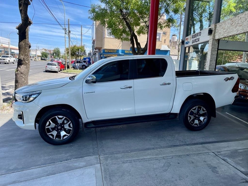 Toyota Hilux 2.8 Cd Srx 177cv 4x4 At