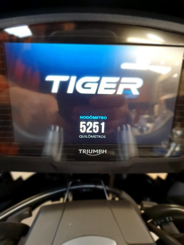 Imagem 3 de 13 de Triumph Tiger 1200 Xcx - 2020