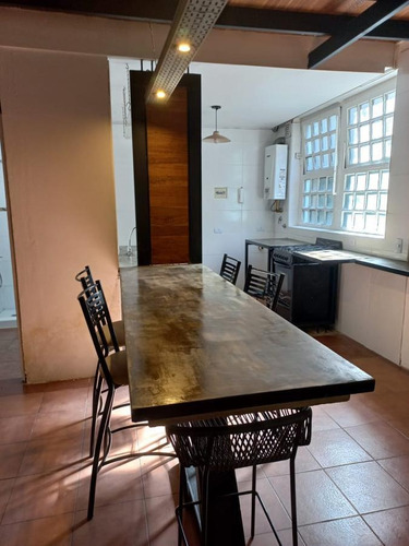 Imagen 20 de 23 de Ph 3 Ambientes Tipo Loft Apto Profesional, 2 Dormitorios, Toilette Y Baño, Pequeña Terraza Escalonada, Patio.