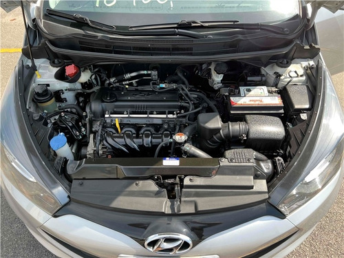 Imagem 10 de 10 de Hyundai Hb20 1.6 Comfort Plus 16v Flex 4p Manual