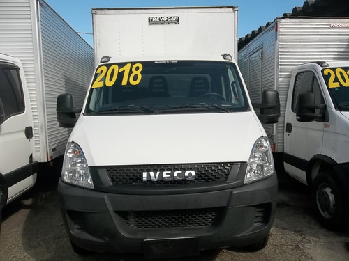 Imagem 11 de 11 de Iveco Daily 35s14, Ano 2018, Completa, Baú, Pronta Entrega