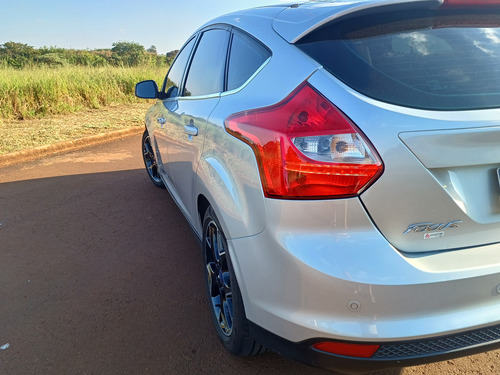 Ford Focus 2.0 Titanium Flex Powershift 5p