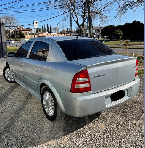 Imagen 5 de 11 de Chevrolet Astra 2008 2.0 Gl Full Nunca Gnc Impecable Permuto