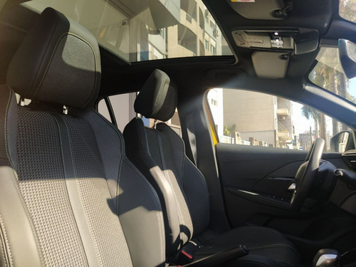 Imagen 9 de 10 de Nuevo 208 Gt Tiptronic 130