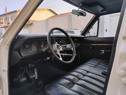 Dodge Dart V8