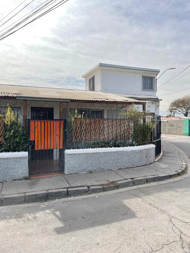 Se Vende Casa Esquina 4d+2b + Casa Interior 3d+1b Q.normal