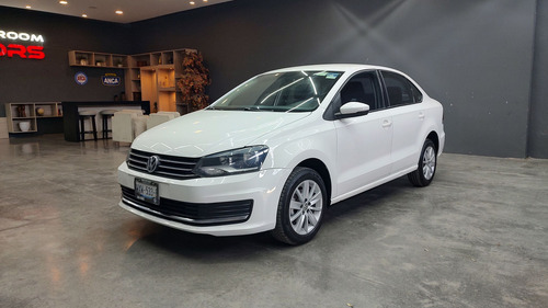 Volkswagen Vento 1.6 Comfortline At