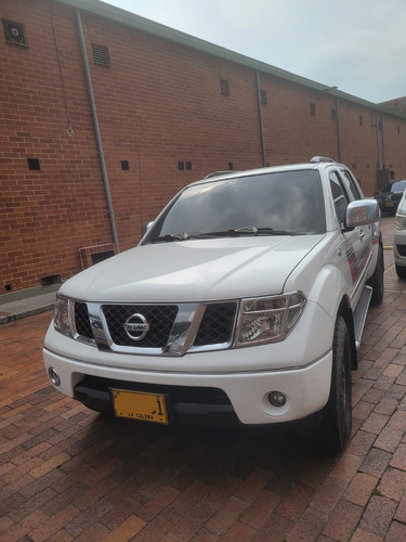 Nissan Navara 2.5 High Lujo