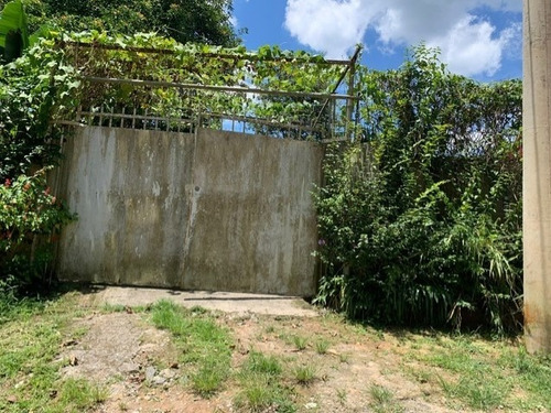 Lindo Sitio Para Lazer Rodeado De Natureza