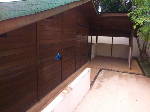 Chácara A Venda Com 1.154 M² De Terreno, Construção Total De 675,42 M² , Área De Lazer - Engordadouro - Ch00142 - 33898118