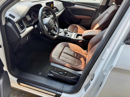 Audi Q5 2.0 L T Dynamic Dsg