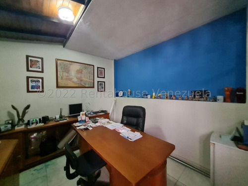 Imagen 5 de 30 de Edificio Comercial En Venta En Zona Este Barquisimeto Lara ++23-1117 */ M.c T. N° +0-4-2-4- 5.5.6. 5.7. 5.9 *--**