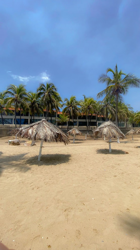Imagen 11 de 12 de Relajante Apartamento En Alquiler Vacacional Lecheria Conjunto Residencial Doral Beach