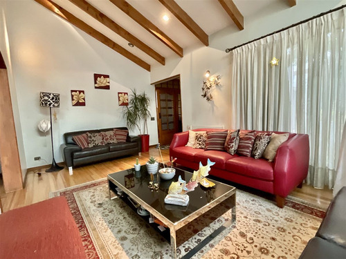 Casa En Venta Sin Comisión De 7 Dorm. En Las Condes