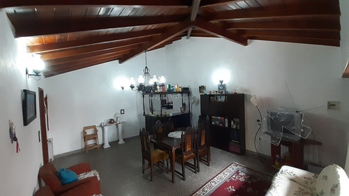 Imagen 17 de 18 de Ug-chalet En Ph 4 Ambientes Con Garage
