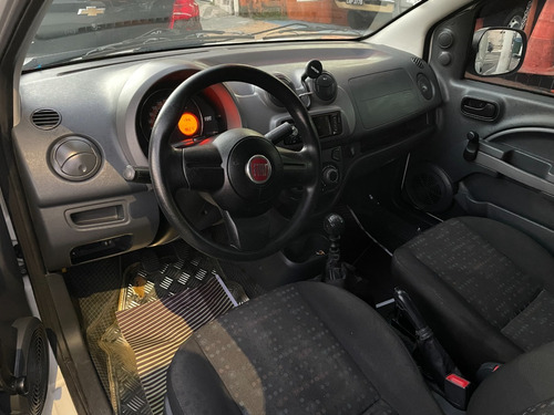 Imagem 5 de 10 de Fiat Fiorino 1.4 Flex 2016 Autos Rr