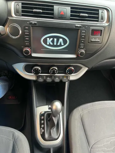 Kia Rio 1.4 At