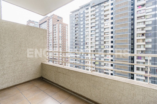 Oportunidad / Venta Dpto 2d+2b+estac+bodega