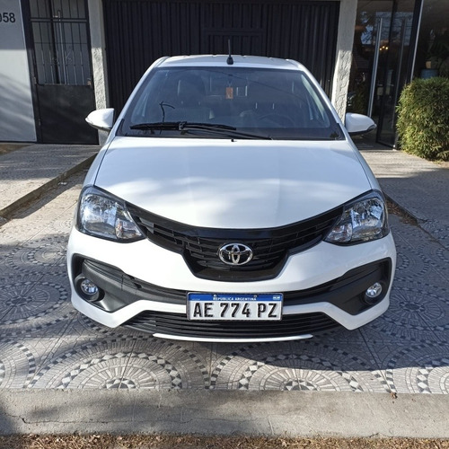 Imagen 1 de 7 de Toyota Etios 2021 1.5 Xls At