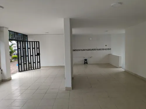 Local Comercial En El Poblado 2 Pereira Risalrada Piso 1 + Bodega Subterranea