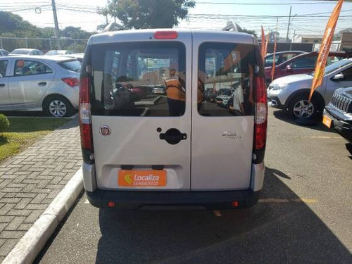 Imagem 2 de 9 de Fiat Doblò 1.8 Mpi Essence 7l 16v Flex 4p Manual