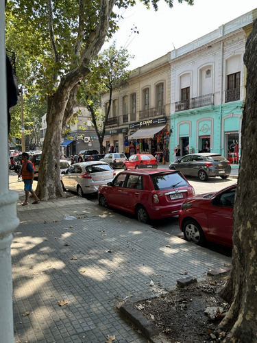 Imagen 3 de 11 de Venta Local Zona Mayorista Inca A Mts Arenal Grande Con Gran Visibilidad.