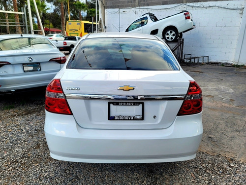 Imagen 6 de 14 de Chevrolet Aveo 2017 1.6 Lt Modelo 2017
